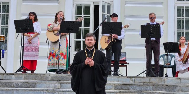 праздничный фестиваль «Три Спаса в Воронове».